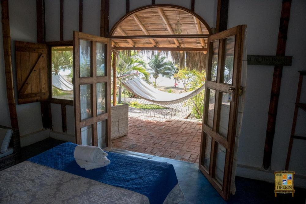 El Delfin Bed and breakfast